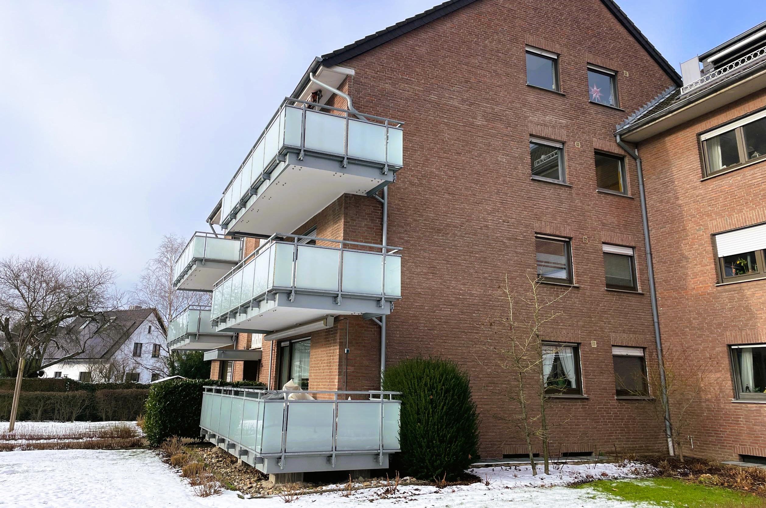 Immobilie Nr.0455 - 3-Zimmerwohnung mit 2 Balkonen - Bild 5.jpg
